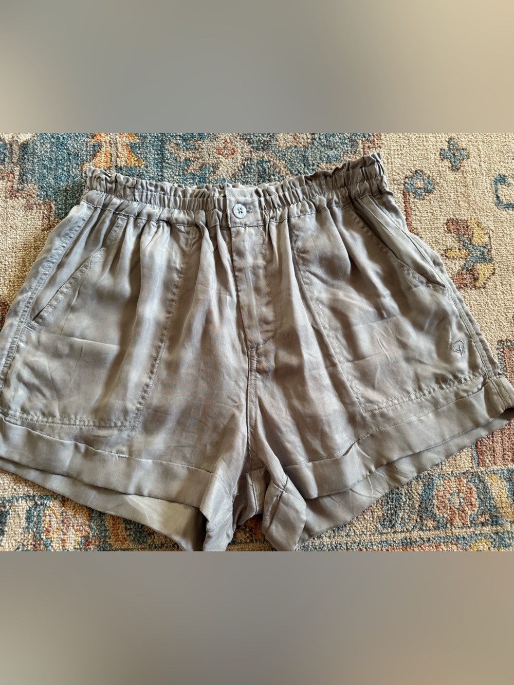 The Southern Shirt Company Women's High-Waist Elastic Shorts in Taupe